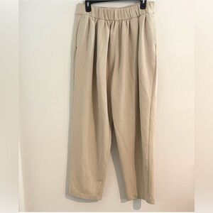 UNI QLO Size M Cotton Blend Comfy Sand Pants
